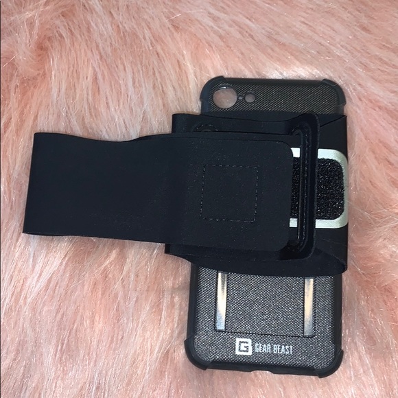 iPhone arm band - Picture 3 of 3